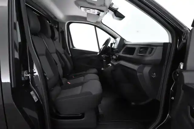 Musta Pakettiauto, Renault Trafic – MOS-793