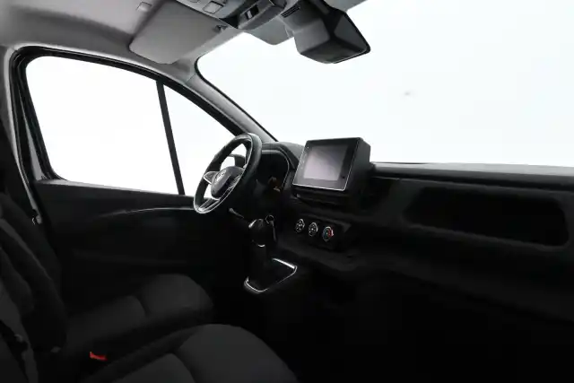 Musta Pakettiauto, Renault Trafic – MOS-793