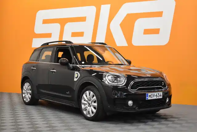 Musta Farmari, Mini Countryman – MOV-634