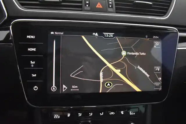 Harmaa Farmari, Skoda Superb – MOV-636