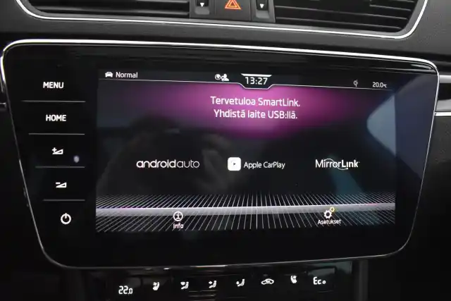 Harmaa Farmari, Skoda Superb – MOV-636