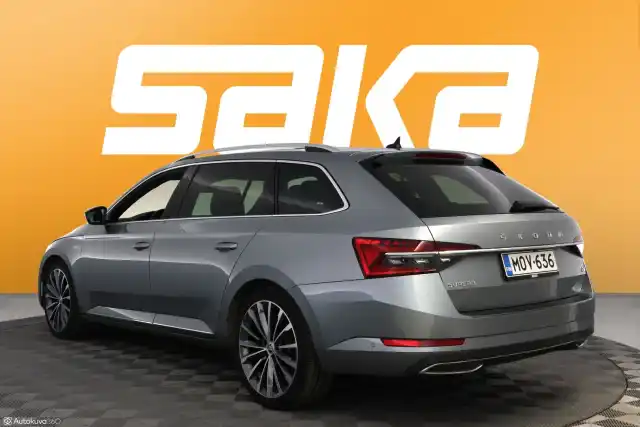Harmaa Farmari, Skoda Superb – MOV-636