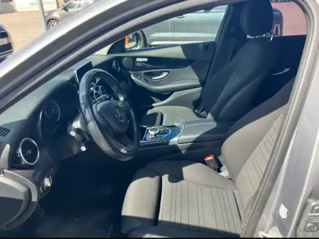 Harmaa Farmari, Mercedes-Benz C – MOZ-321