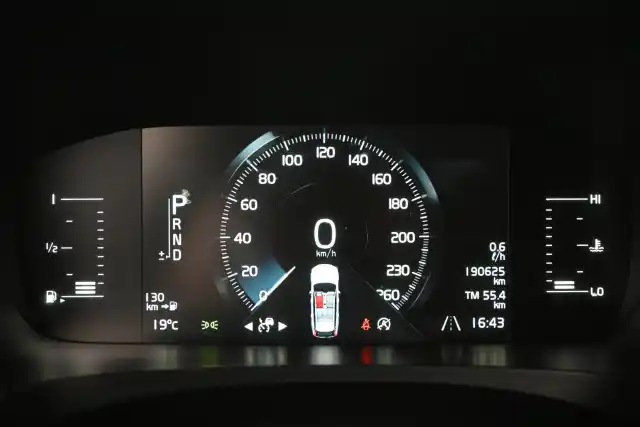 Musta Farmari, Volvo V90 – MPC-587