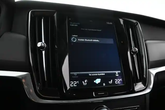 Musta Farmari, Volvo V90 – MPC-587