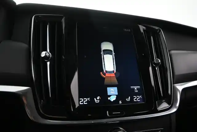 Musta Farmari, Volvo V90 – MPC-587