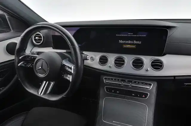 Musta Farmari, Mercedes-Benz E – MPN-379