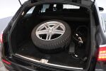 Musta Farmari, Mercedes-Benz E – MPN-379, kuva 24