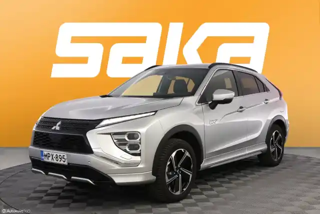 Harmaa Maastoauto, Mitsubishi Eclipse Cross – MPX-895