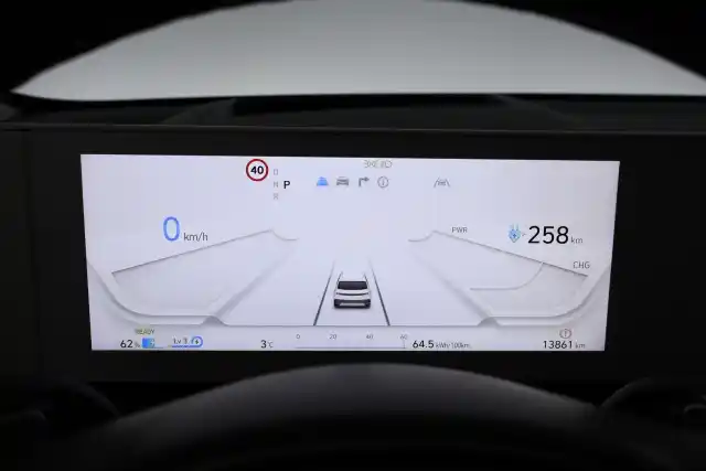 Harmaa Viistoperä, Hyundai IONIQ 5 – MRB-400
