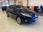 Musta Viistoperä, Ford Fiesta – MRY-165, kuva 1