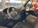 Valkoinen Pakettiauto, Nissan NV400 – MRZ-643, kuva 4