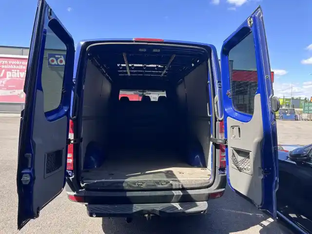 Harmaa Pakettiauto, Mercedes-Benz Sprinter – MSY-190