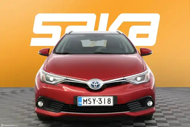 Punainen Farmari, Toyota Auris – MSY-318