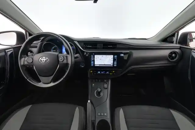 Punainen Farmari, Toyota Auris – MSY-318