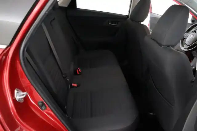 Punainen Farmari, Toyota Auris – MSY-318