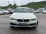 Valkoinen Sedan, BMW 320 – MSY-525, kuva 2