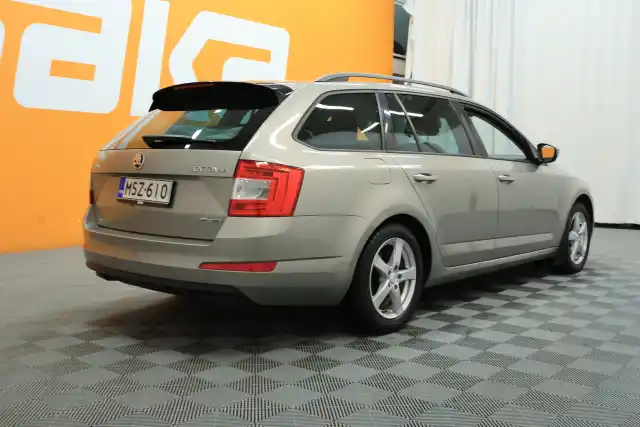 Ruskea Farmari, Skoda Octavia – MSZ-610