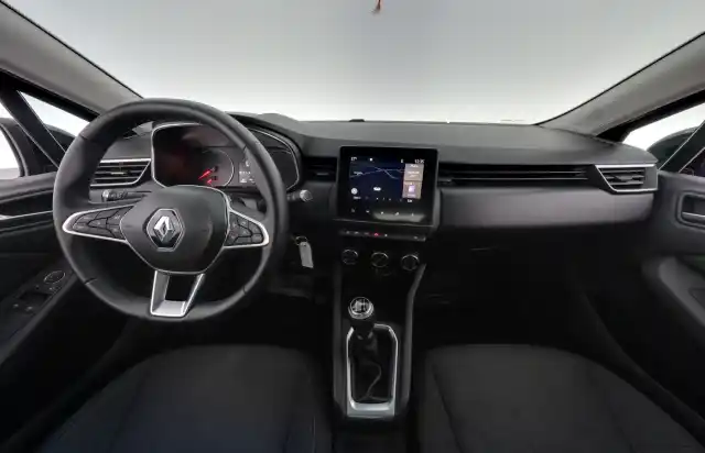 Musta Viistoperä, Renault Clio – MTY-763