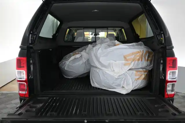 Musta Avolava, Ford Ranger – MUY-458