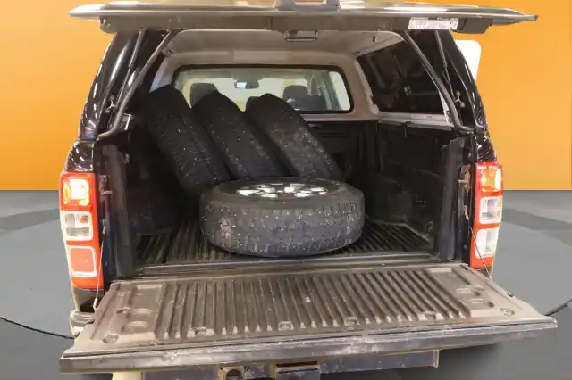 Musta Avolava, Ford Ranger – MUY-473