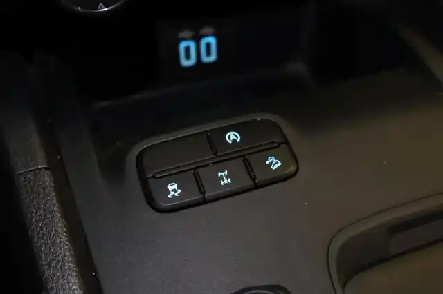 Musta Avolava, Ford Ranger – MUY-473