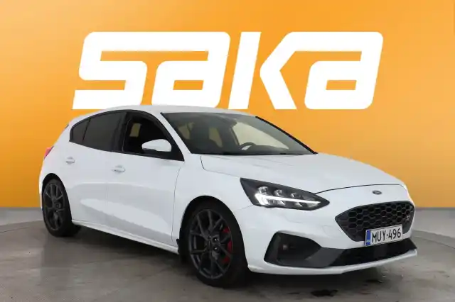 Valkoinen Viistoperä, Ford Focus – MUY-496