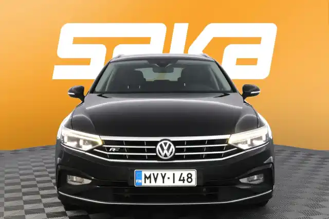 Musta Farmari, Volkswagen Passat – MVY-148