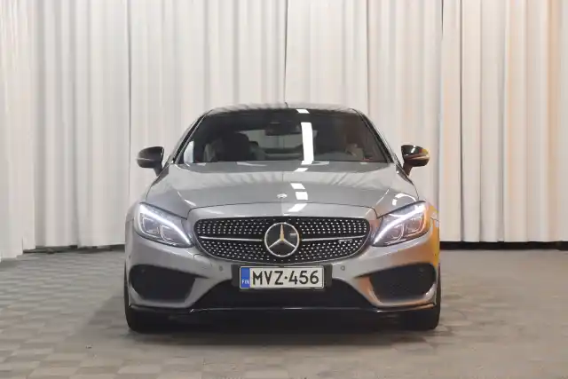 Harmaa Coupe, Mercedes-Benz C 43 AMG – MVZ-456