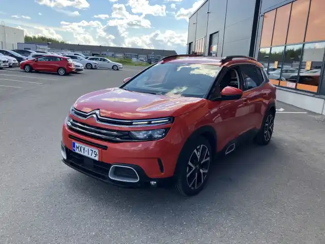 Sininen Maastoauto, Citroen C5 Aircross – MXY-179