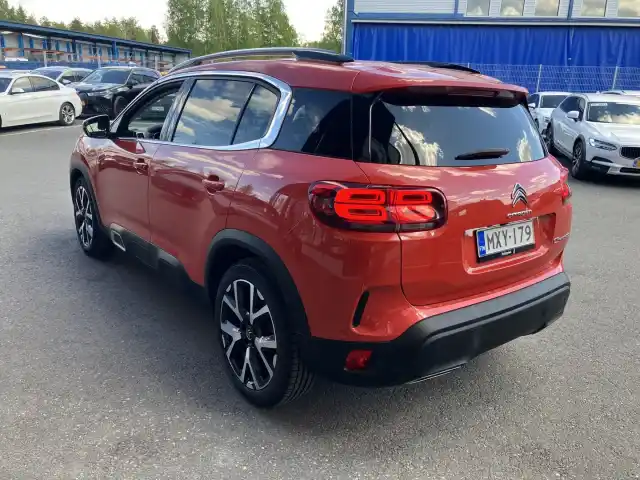 Sininen Maastoauto, Citroen C5 Aircross – MXY-179