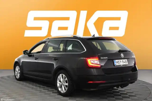 Musta Farmari, Skoda Octavia – MXY-948