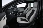 Musta Viistoperä, Mercedes-Benz A – MXZ-142, kuva 13