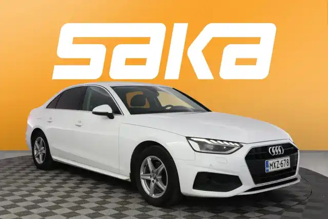 Valkoinen Sedan, Audi A4 – MXZ-678
