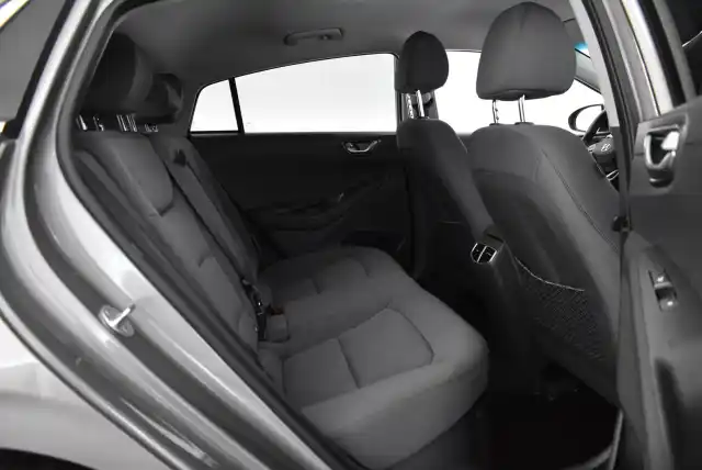 Harmaa Viistoperä, Hyundai IONIQ plug-in – MXZ-787