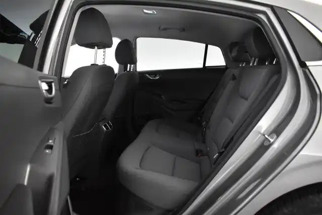 Harmaa Viistoperä, Hyundai IONIQ plug-in – MXZ-787