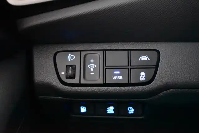 Harmaa Viistoperä, Hyundai IONIQ plug-in – MXZ-787