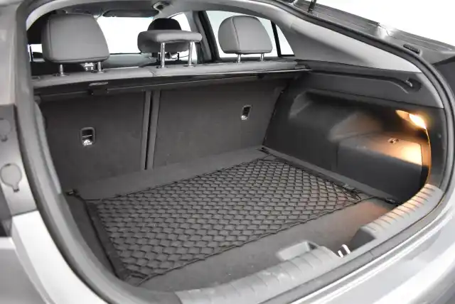 Harmaa Viistoperä, Hyundai IONIQ plug-in – MXZ-787