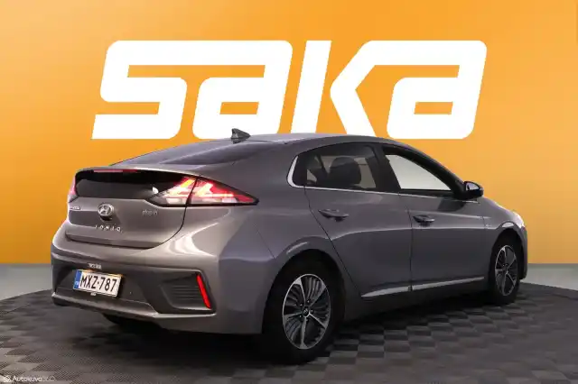 Harmaa Viistoperä, Hyundai IONIQ plug-in – MXZ-787