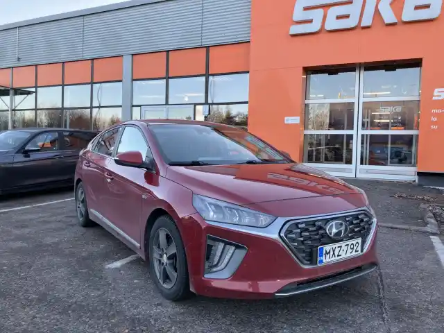 Hyundai IONIQ plug-in