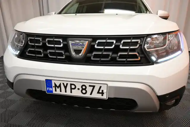 Valkoinen Maastoauto, Dacia Duster – MYP-874