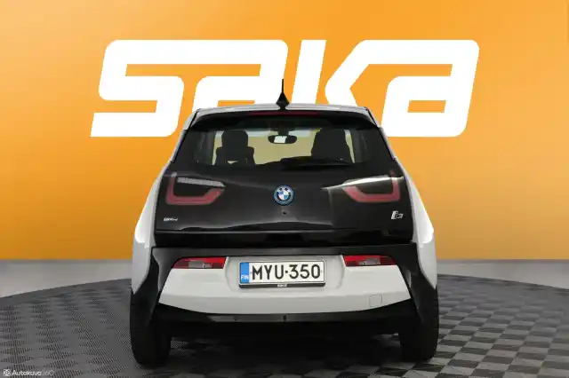 Valkoinen Viistoperä, BMW i3 – MYU-350