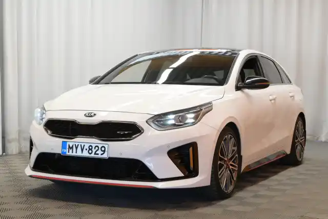 Valkoinen Farmari, Kia ProCeed – MYV-829