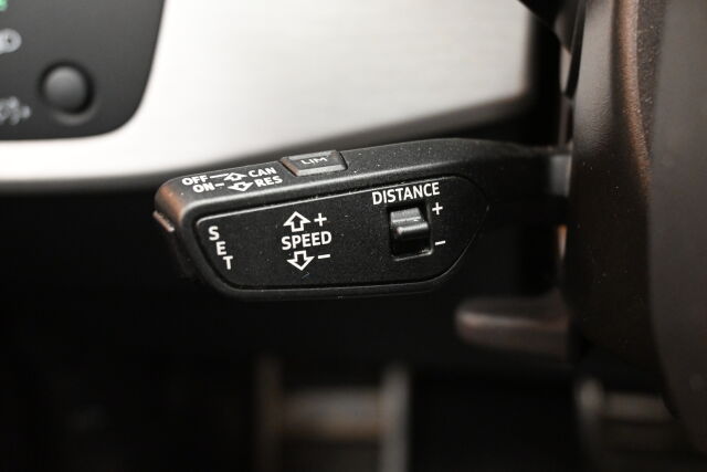 Musta Farmari, Audi A4 – MYX-621