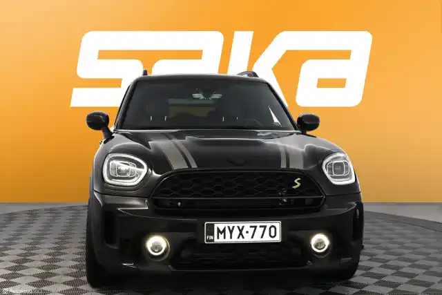 Musta Farmari, Mini Countryman – MYX-770