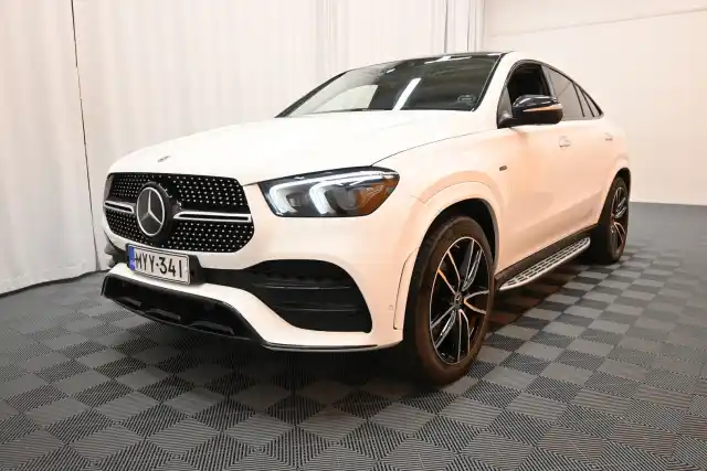 Valkoinen Coupe, Mercedes-Benz GLE – MYY-341