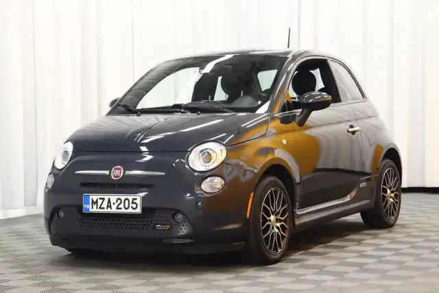 Harmaa Viistoperä, Fiat 500e – MZA-205