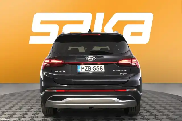 Musta Maastoauto, Hyundai Santa Fe – MZB-558