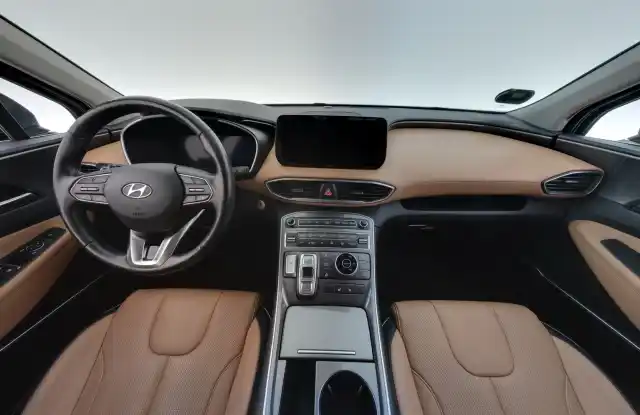 Musta Maastoauto, Hyundai Santa Fe – MZB-558