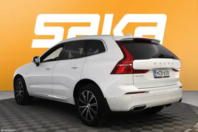 Valkoinen Maastoauto, Volvo XC60 – MZB-628